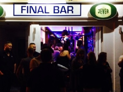 Photo: Final Bar